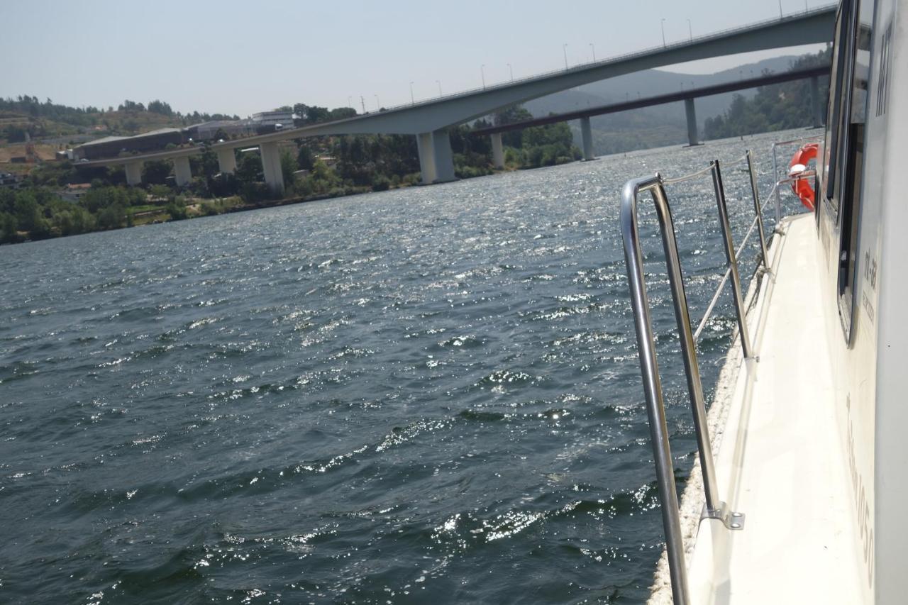 Douro Houseboats Hotel Marco de Canavezes Екстериор снимка