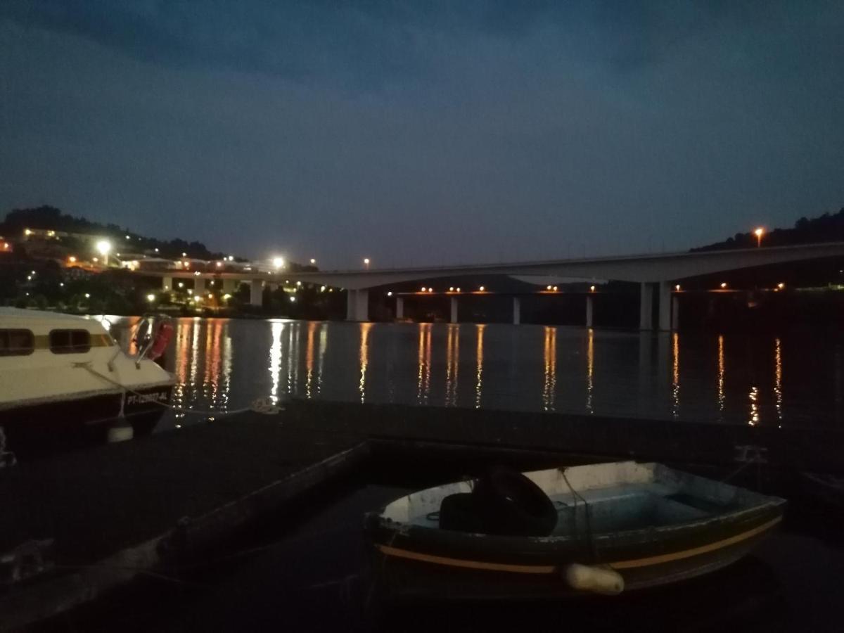 Douro Houseboats Hotel Marco de Canavezes Екстериор снимка