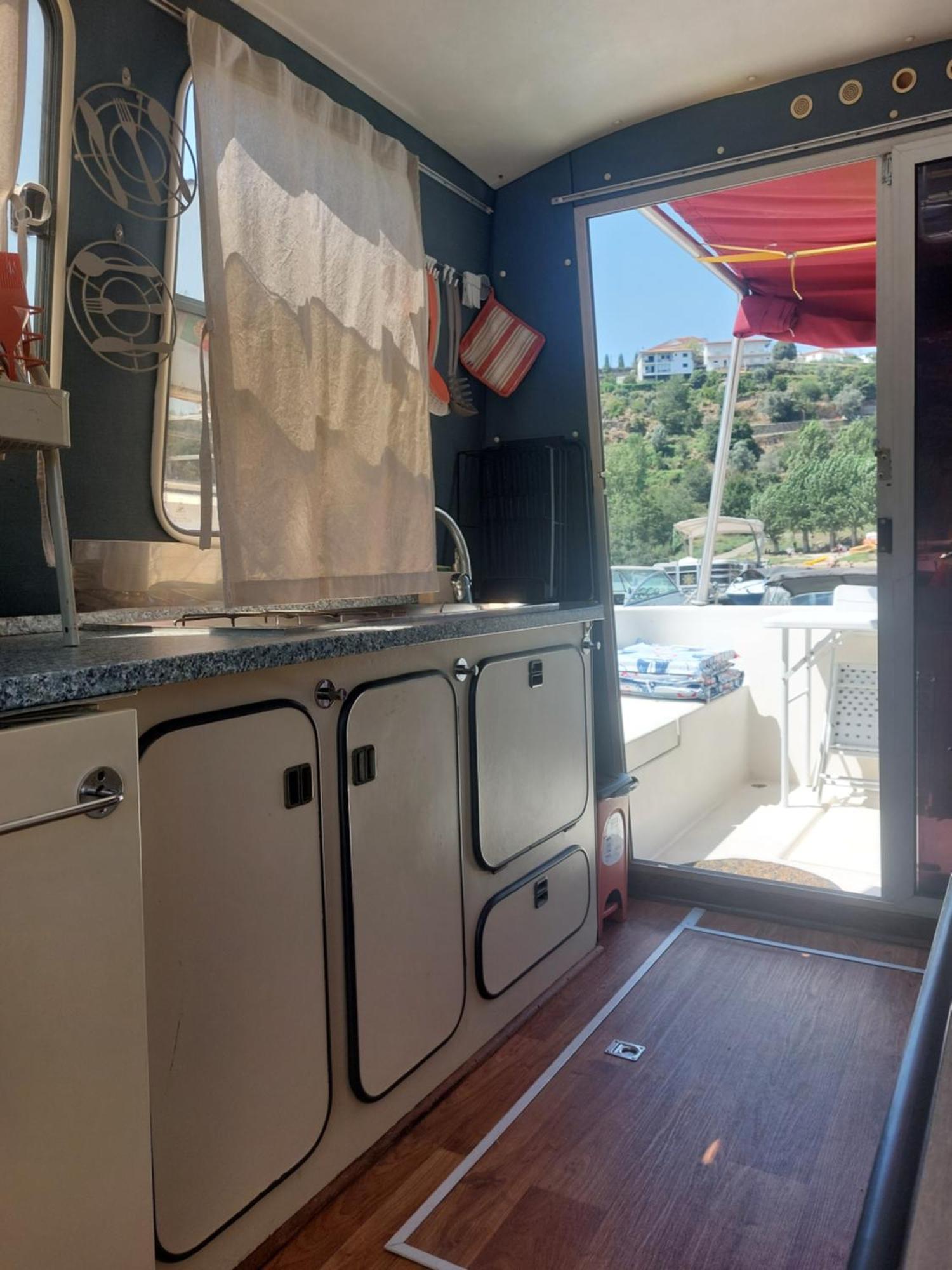 Douro Houseboats Hotel Marco de Canavezes Екстериор снимка