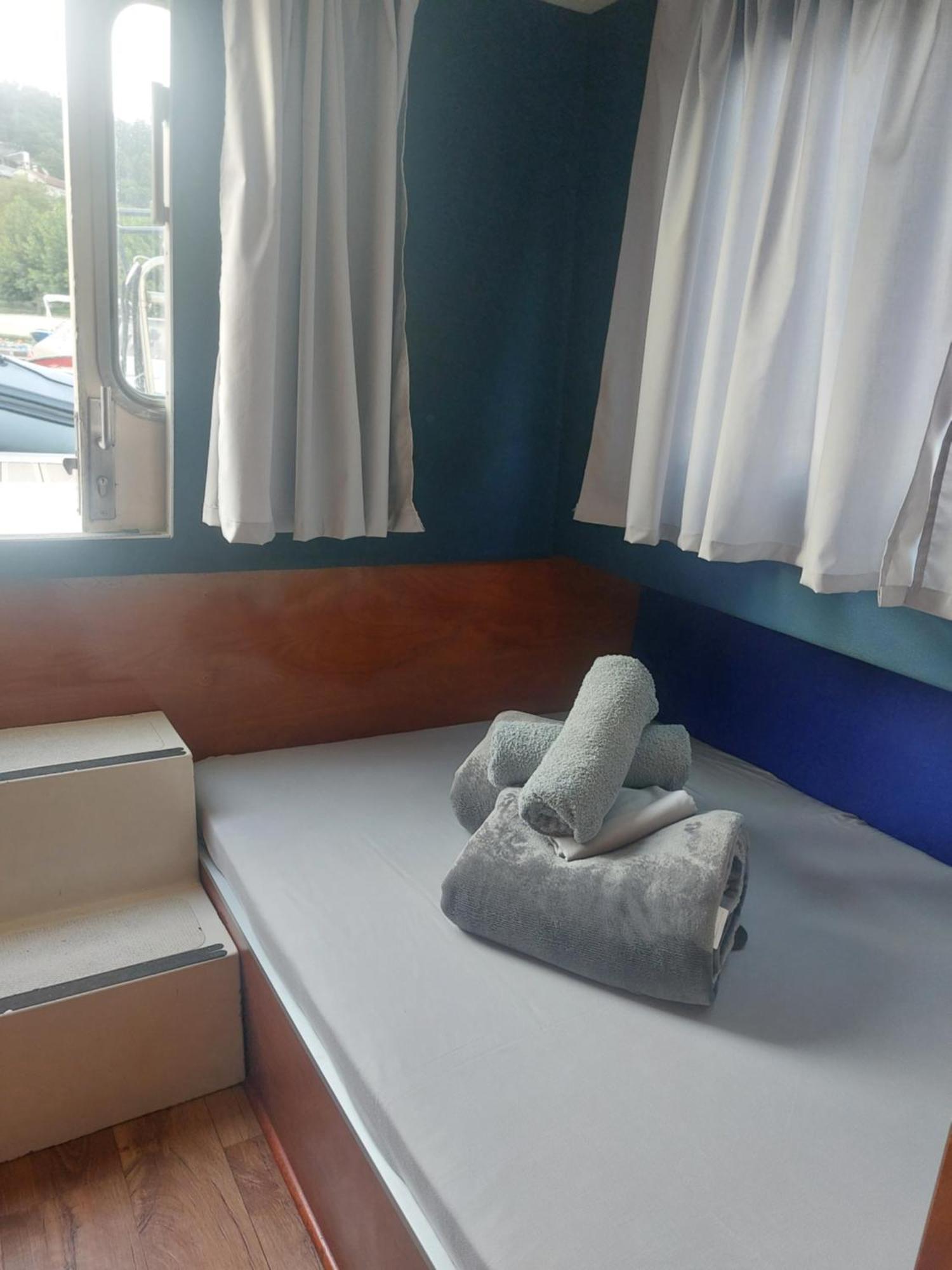 Douro Houseboats Hotel Marco de Canavezes Екстериор снимка