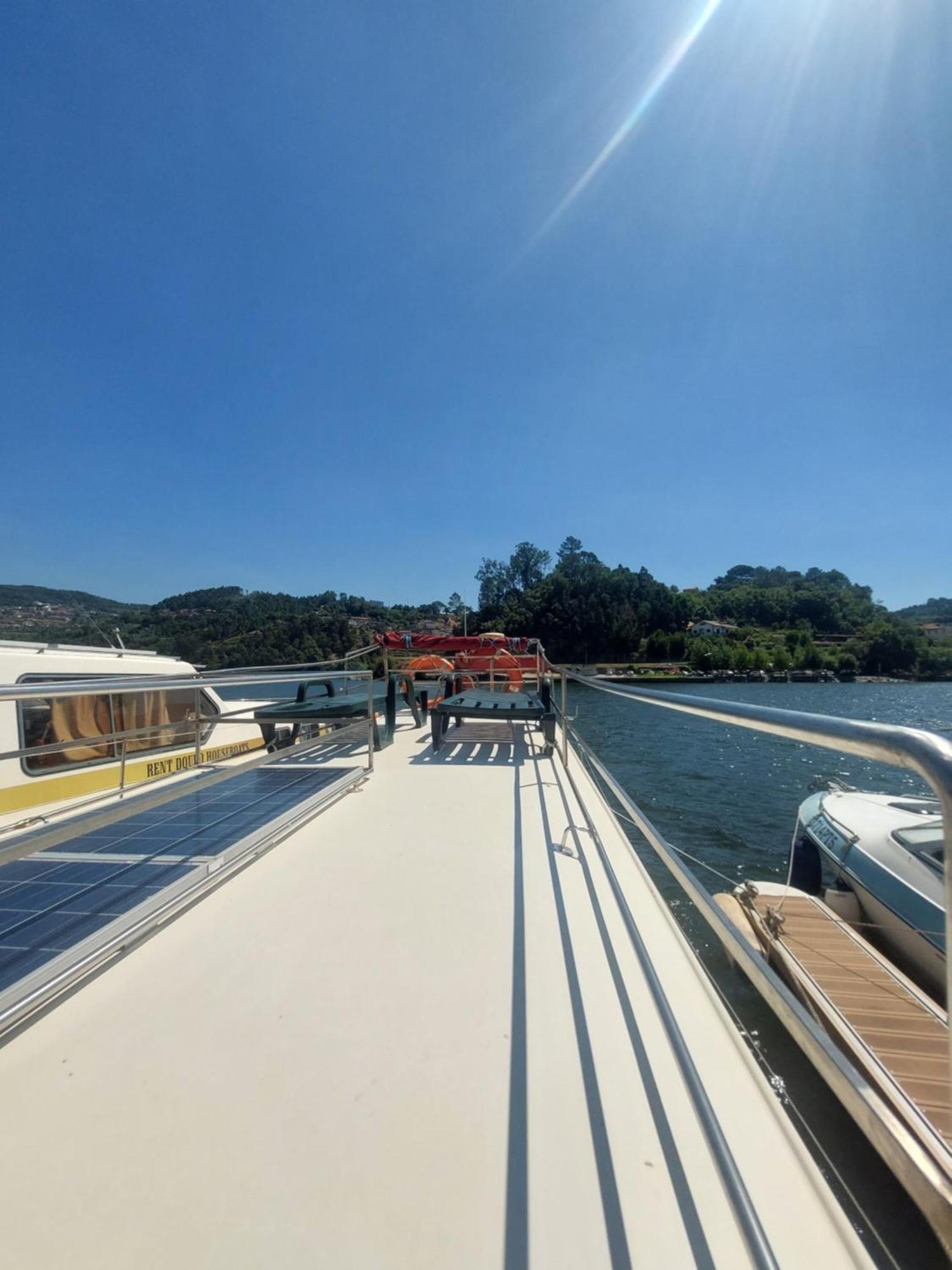 Douro Houseboats Hotel Marco de Canavezes Екстериор снимка