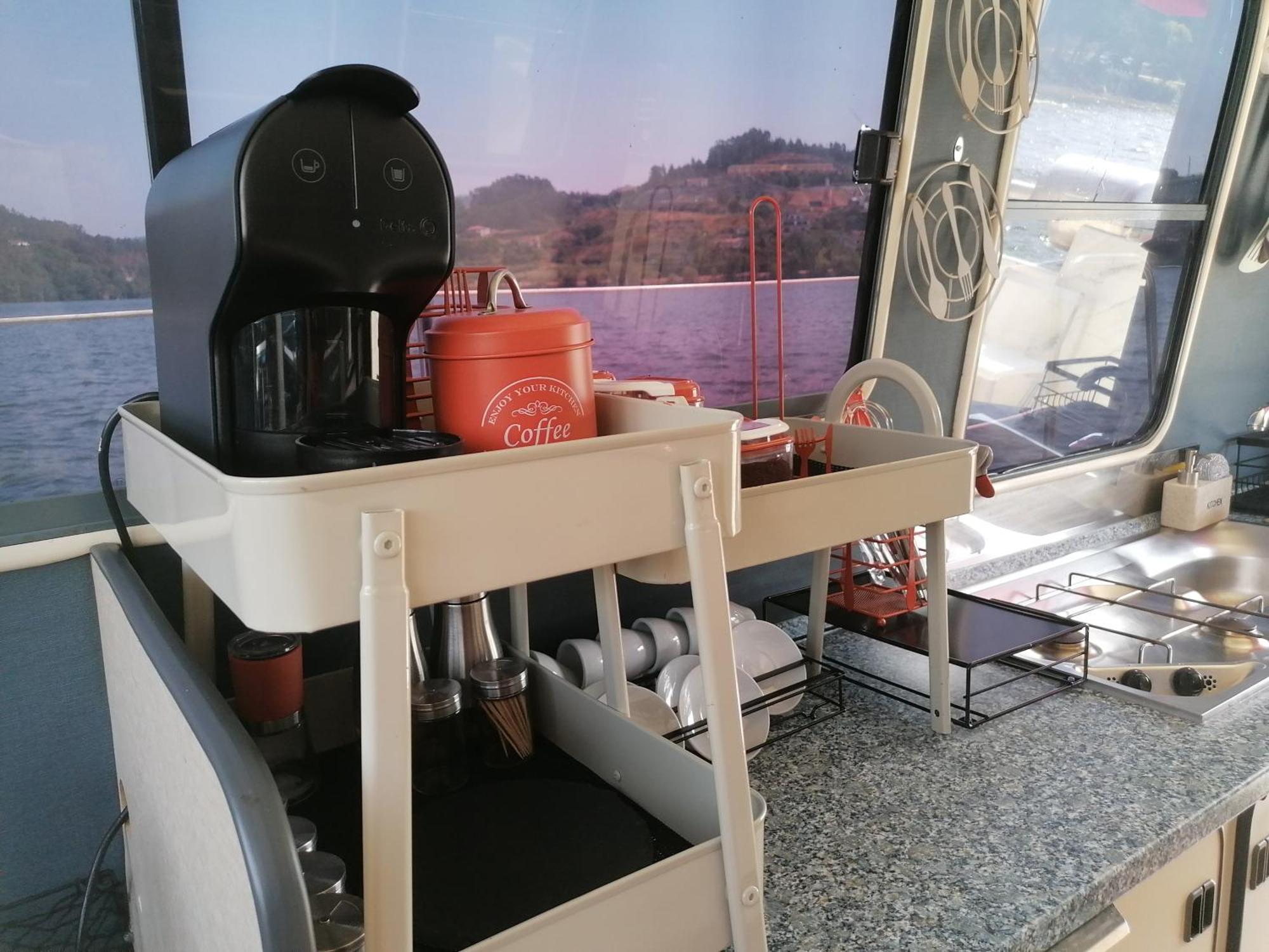 Douro Houseboats Hotel Marco de Canavezes Екстериор снимка