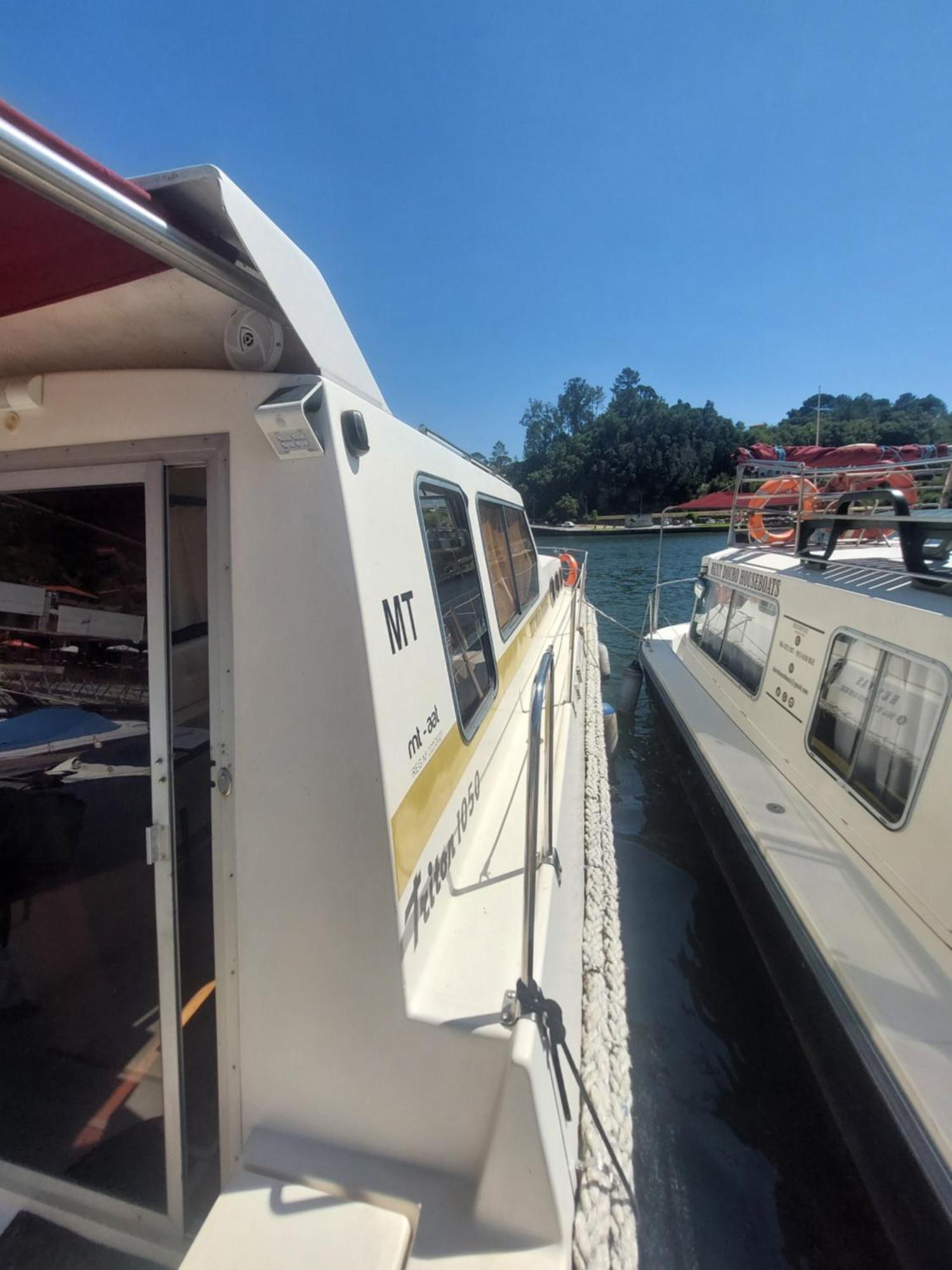 Douro Houseboats Hotel Marco de Canavezes Екстериор снимка